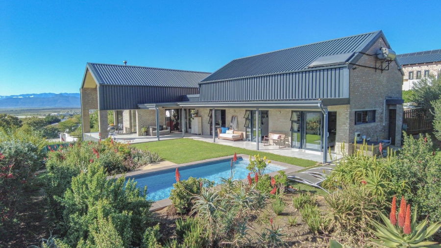 5 Bedroom Property for Sale in Riebeek Kasteel Western Cape